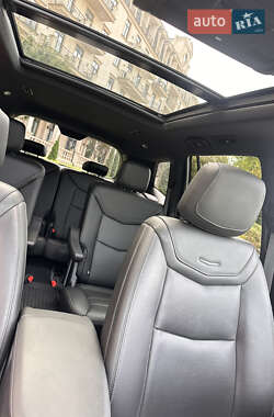 Внедорожник / Кроссовер Cadillac XT6 2021 в 