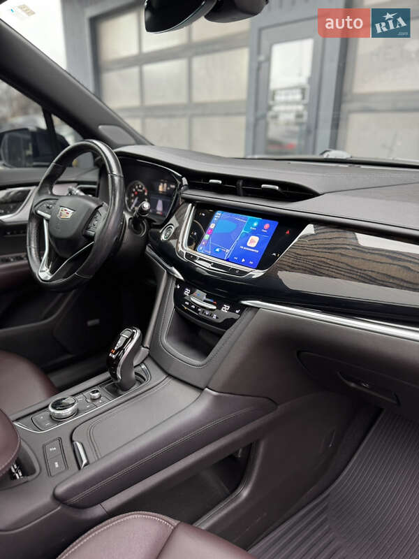 Внедорожник / Кроссовер Cadillac XT6 2020 в Одессе