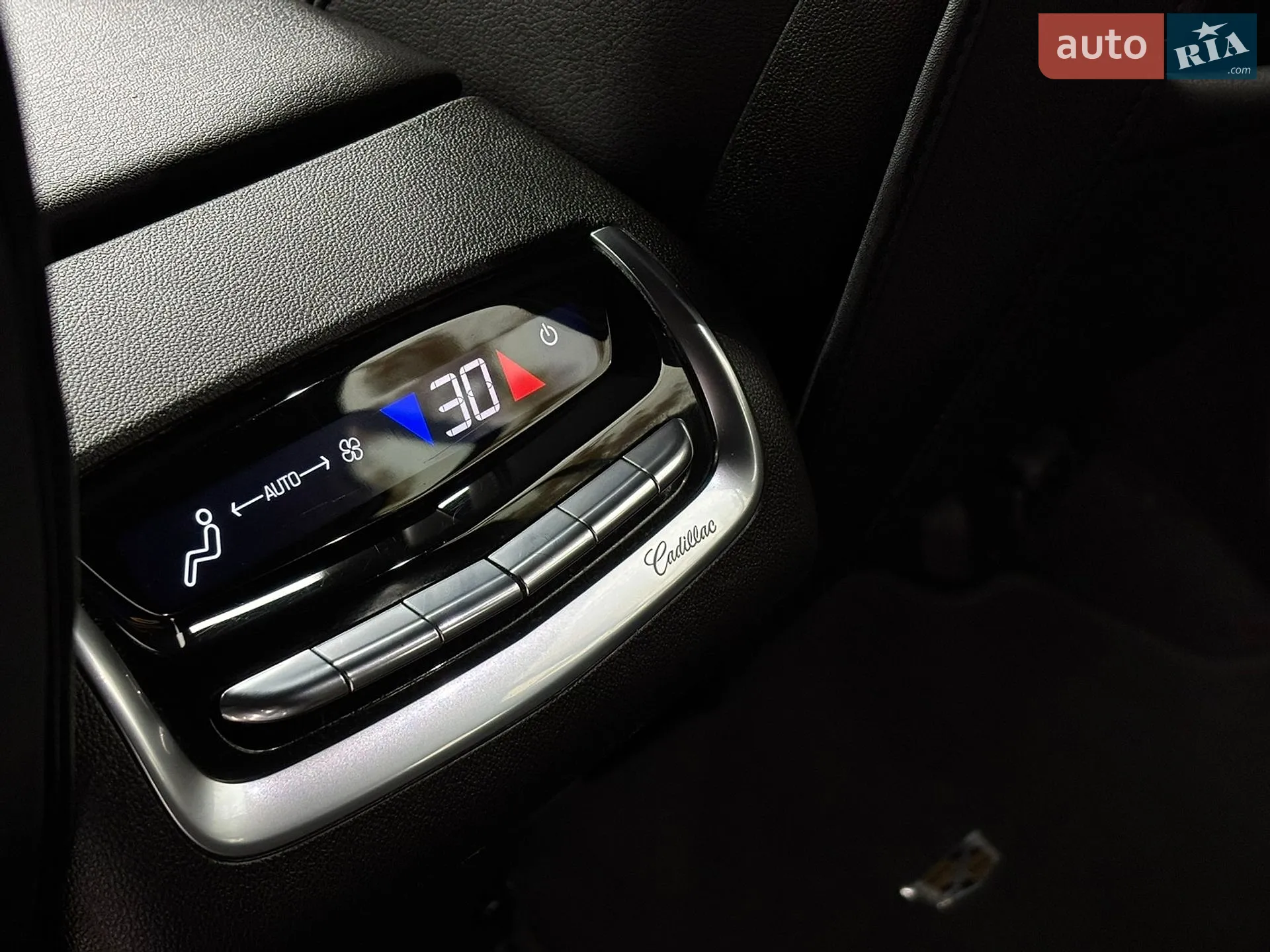 2021 Cadillac XT6 - мініатюра 27