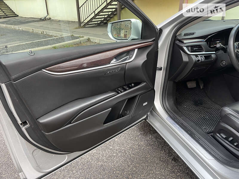 Седан Cadillac XTS 2017 в Харкові