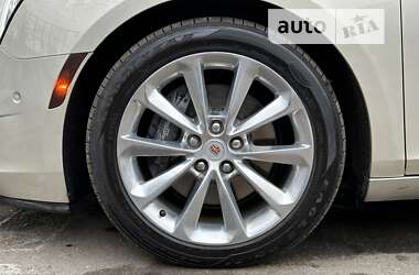 Седан Cadillac XTS 2013 в Одессе