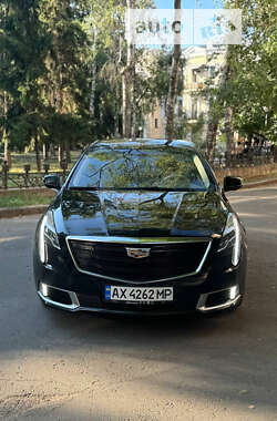 Седан Cadillac XTS 2018 в Киеве