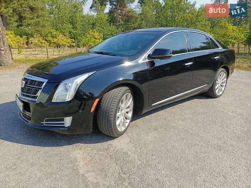 Седан Cadillac XTS 2016 в Киеве