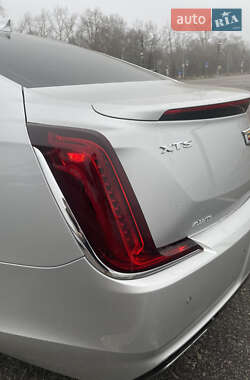 Седан Cadillac XTS 2017 в 
