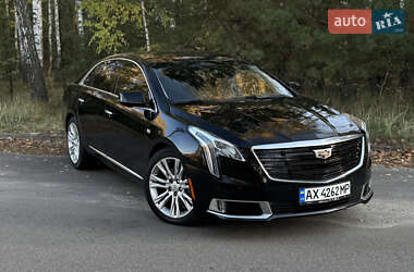 Седан Cadillac XTS 2018 в 