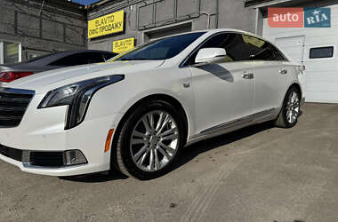 Седан Cadillac XTS 2017 в 