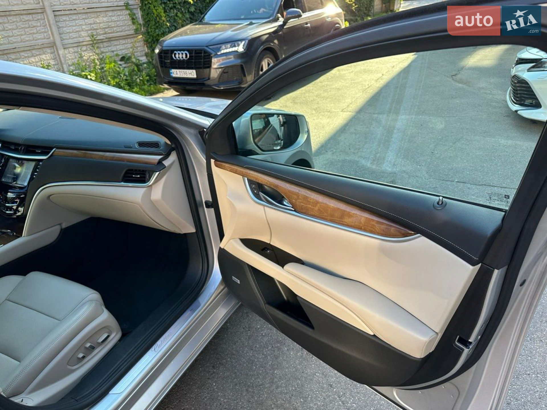 Cadillac XTS 2018 VIN 2G61M5S30K9107588 фото оголошення 7 з 31