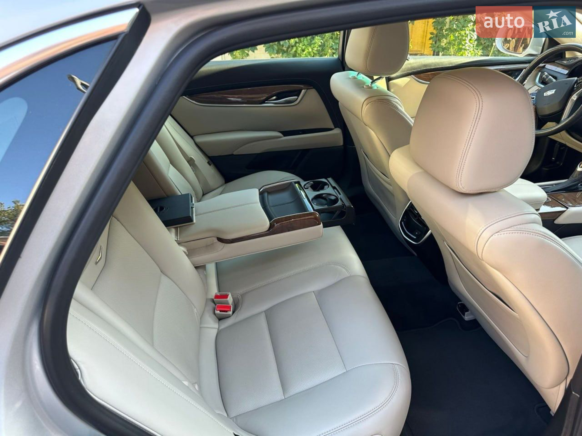 Cadillac XTS 2018 VIN 2G61M5S30K9107588 фото оголошення 13 з 31