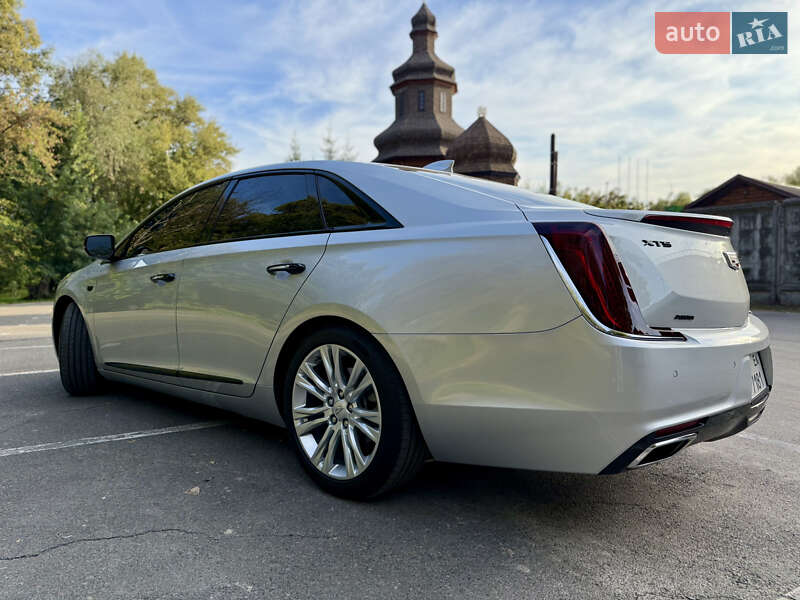 Седан Cadillac XTS 2017 в Киеве