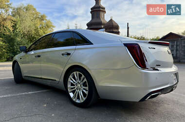 Седан Cadillac XTS 2017 в 