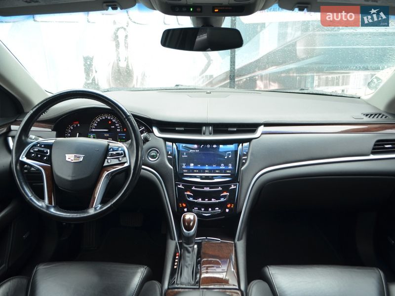 Седан Cadillac XTS 2016 в Киеве фото 19 Седан Cadillac XTS 2016 в Киеве