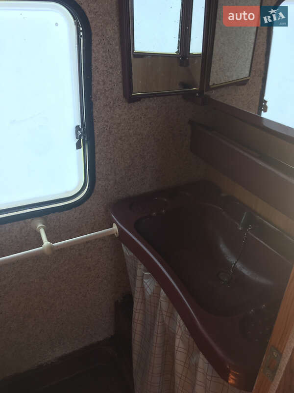 Фургон Caravelair B 4001 1984 в Тернополі