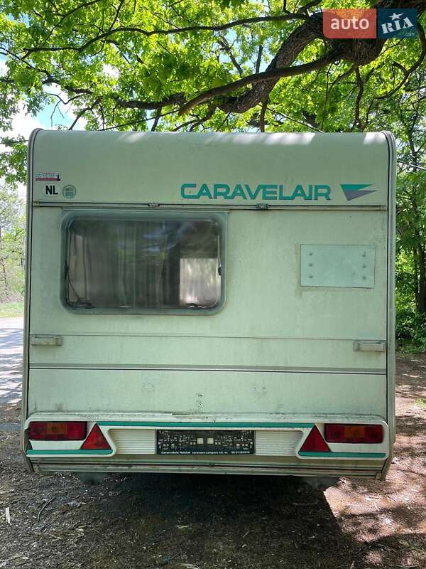 Причіп дача Caravelair B 4001 1994 в Новомосковську