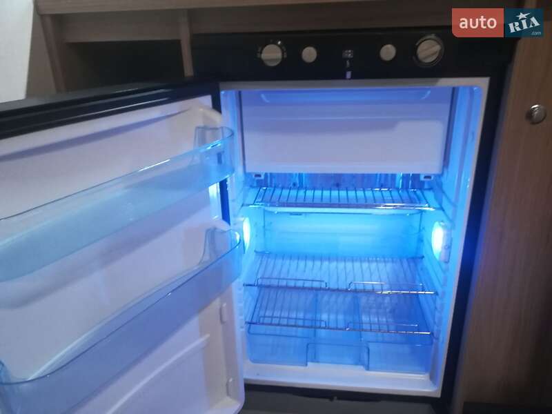 Прицеп дача Caravelair Prestige 2015 в Киеве фото 17 Прицеп дача Caravelair Prestige 2015 в Киеве