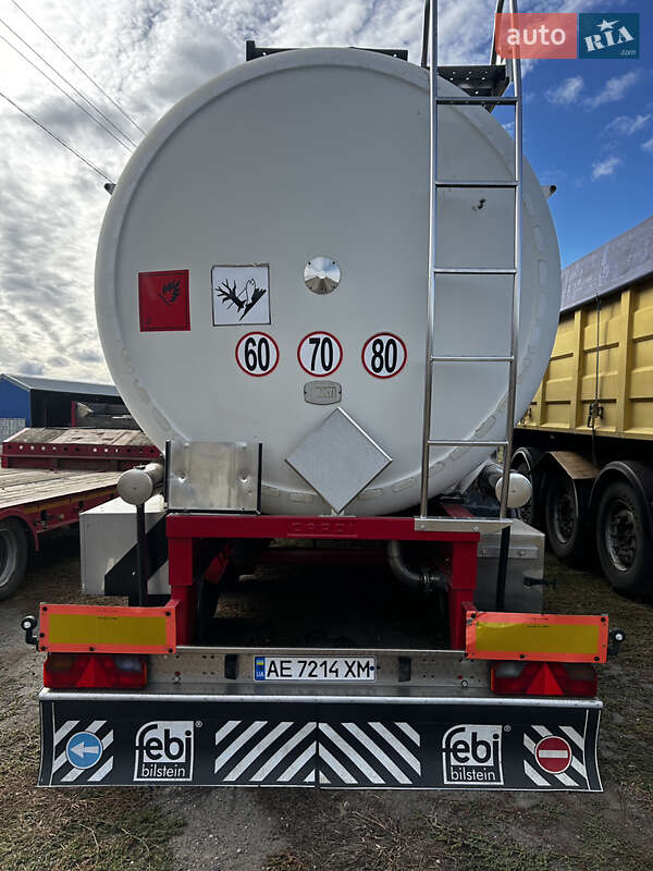 Цистерна напівпричіп Cardi 39S3 2005 в Павлограді