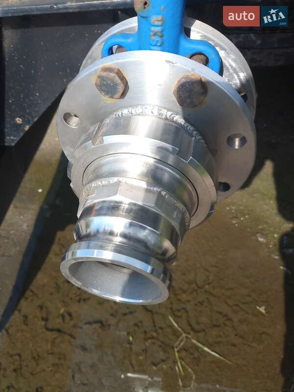 Цистерна полуприцеп Cardi Santi 1996 в Одессе