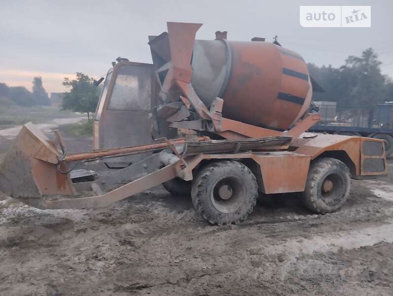 Бетонозмішувач (Міксер) Carmix 2.5 2005 в Коломиї