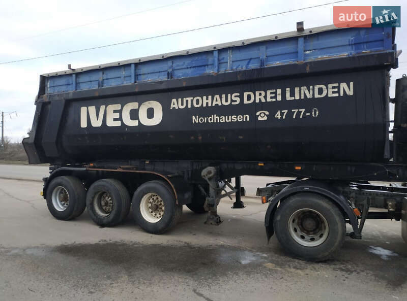 Самосвал полуприцеп Carnehl Hardox 2000 в Одессе