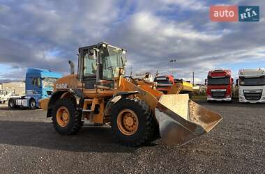 Фронтальный погрузчик Case Construction 521D 2001 в Луцке