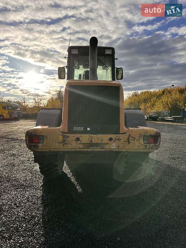 Фронтальні навантажувачі Case Construction 521D 2001 в Луцьку фото 6 Фронтальні навантажувачі Case Construction 521D 2001 в Луцьку