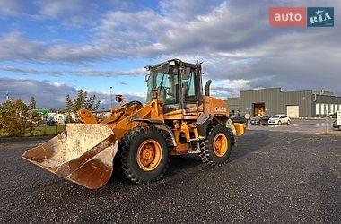 Фронтальный погрузчик Case Construction 521D 2001 в Луцке