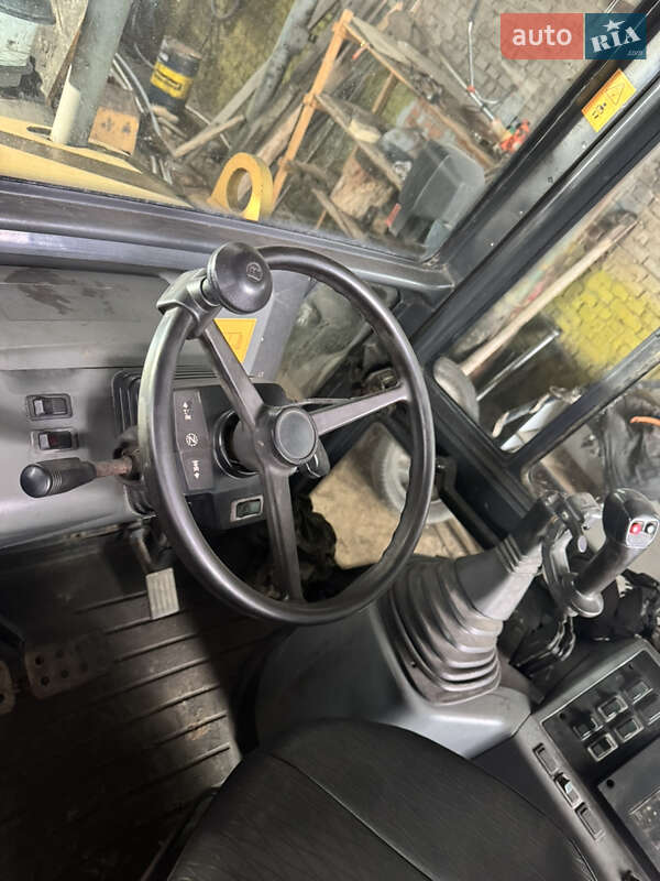 Екскаватор навантажувач Case Construction 580 SR 2000 в Калуші фото 7 Екскаватор навантажувач Case Construction 580 SR 2000 в Калуші