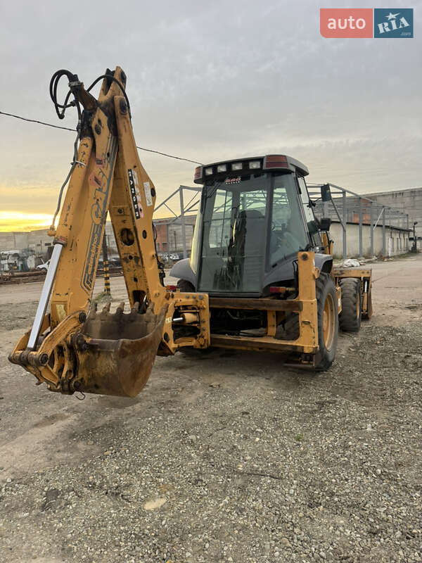 Екскаватор навантажувач Case Construction 580 SR 2000 в Калуші фото 11 Екскаватор навантажувач Case Construction 580 SR 2000 в Калуші