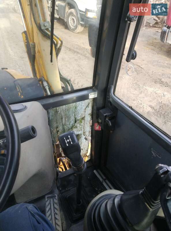 Фронтальный погрузчик Case Construction 580ST 2005 в Одессе
