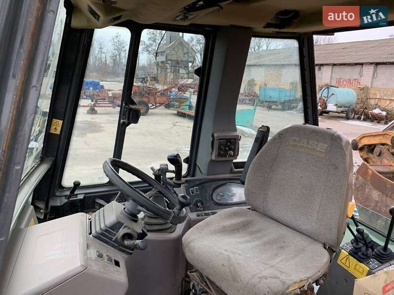 Экскаватор погрузчик Case Construction 580ST 2003 в Мироновке