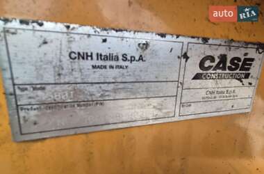 Экскаватор погрузчик Case Construction 580ST 2011 в 