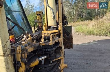 Экскаватор погрузчик Case Construction 580ST 2000 в Полтаве