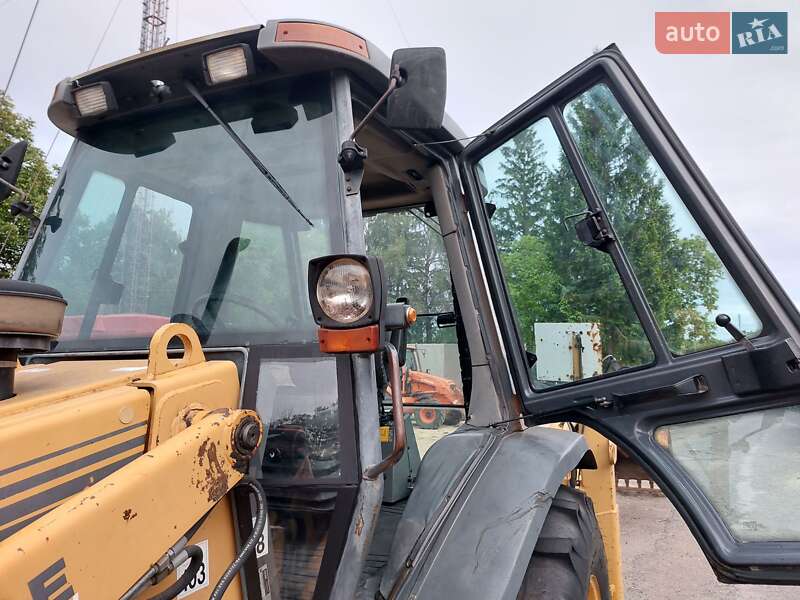 Экскаватор погрузчик Case Construction 590 SL 2001 в Тернополе фото 31 Экскаватор погрузчик Case Construction 590 SL 2001 в Тернополе