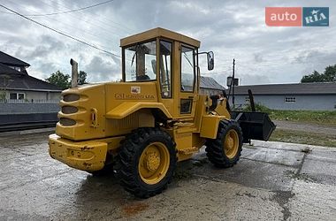 Фронтальный погрузчик Case Construction 621C 1997 в Тячеве