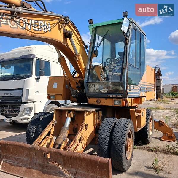 Колісний екскаватор Case Construction 788-P 1997 в 