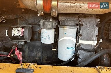 Фронтальный погрузчик Case Construction 821E 2004 в Белой Церкви