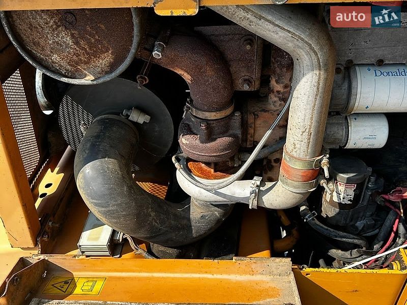 Фронтальный погрузчик Case Construction 821E 2004 в Белой Церкви
