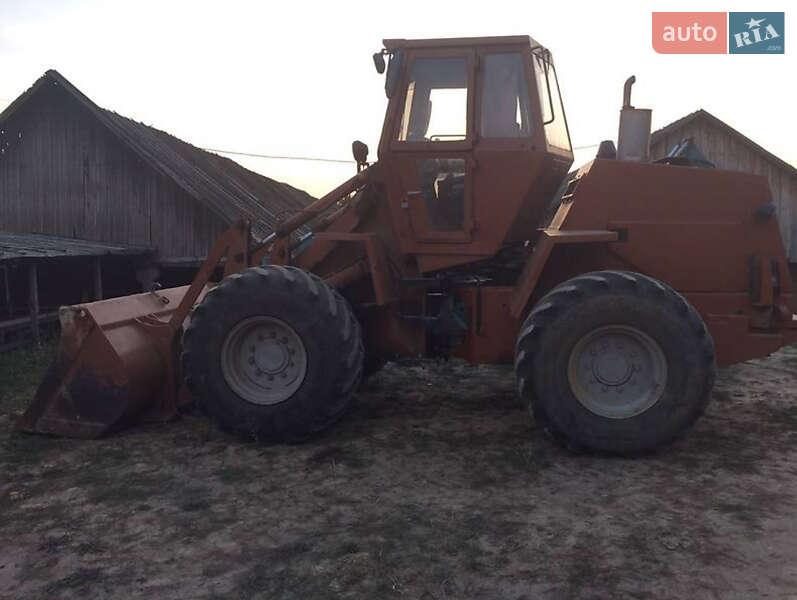 Фронтальный погрузчик Case Construction 885B 1988 в Виннице фото 3 Фронтальный погрузчик Case Construction 885B 1988 в Виннице