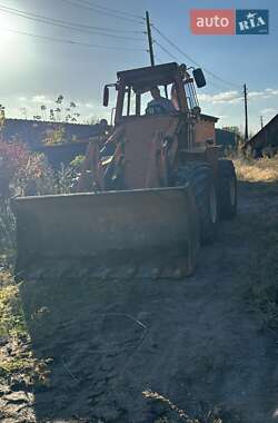 Фронтальный погрузчик Case Construction 885B 1988 в Виннице