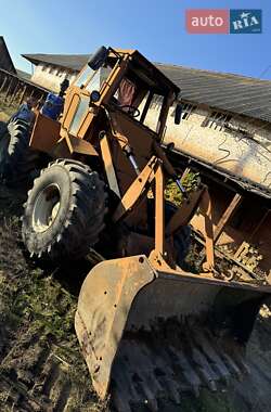 Фронтальный погрузчик Case Construction 885B 1988 в Виннице