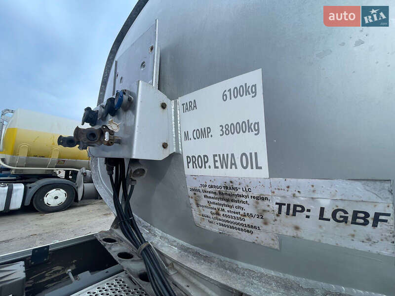 Цистерна напівпричіп Casvi 05/L-CBA-CAT.04 2002 в Хмельницькому фото 8 Цистерна напівпричіп Casvi 05/L-CBA-CAT.04 2002 в Хмельницькому