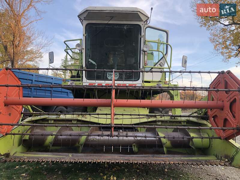 Інша спецтехніка CAT Lexion 740 1986 в Звенигородці фото Інша спецтехніка CAT Lexion 740 1986 в Звенигородці