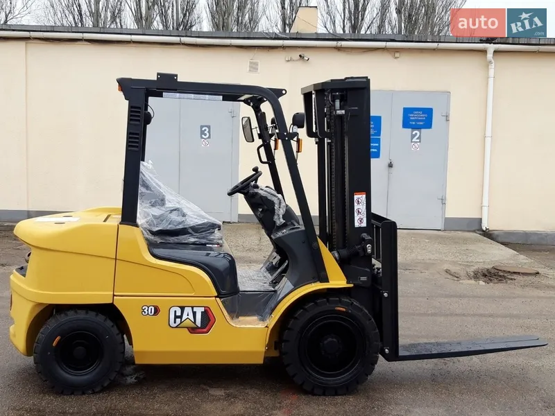 CAT Lift Trucks DP 2025