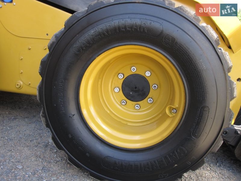 Минипогрузчик Caterpillar 272 2018 в Виннице