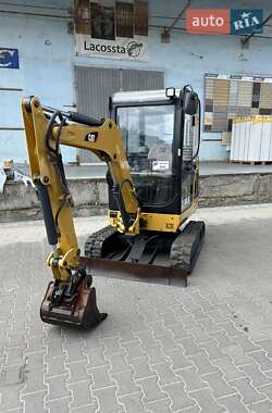 Миниэкскаватор Caterpillar 301.8 2011 в 
