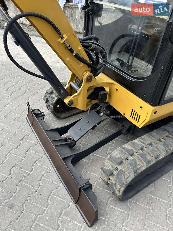Миниэкскаватор Caterpillar 301.8 2011 в Костополе