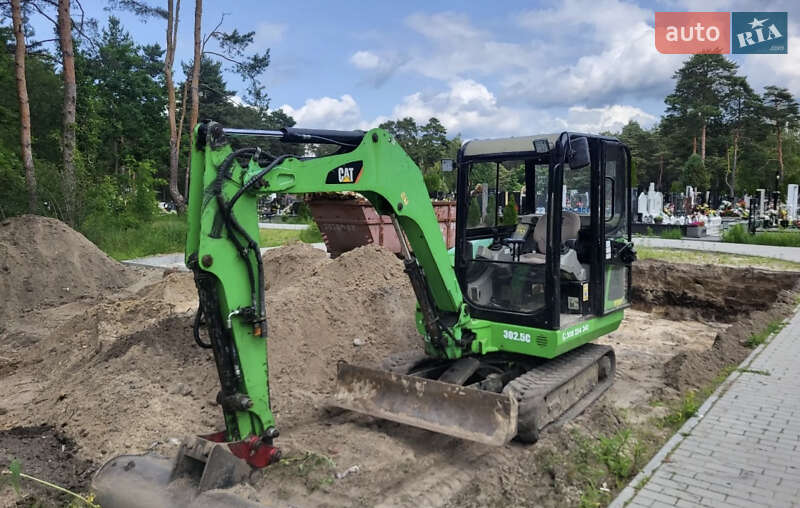 Caterpillar 302.5 2011