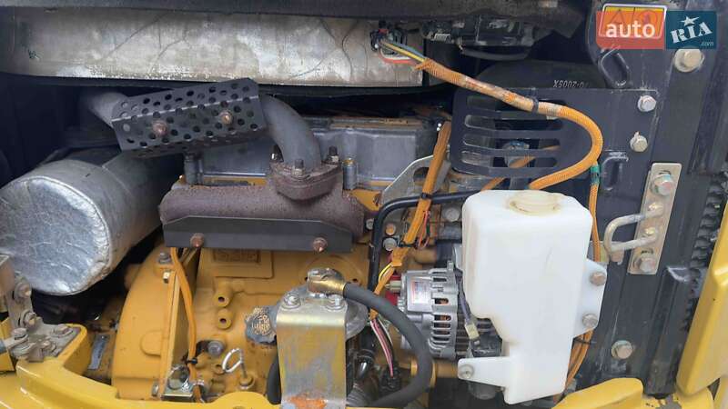 Миниэкскаватор Caterpillar 303 2009 в Житомире