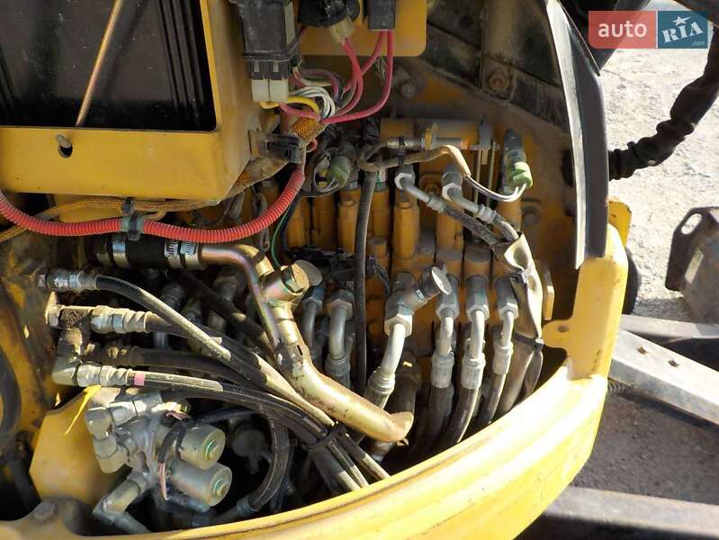 Гусеничный экскаватор Caterpillar 303 2009 в Одессе