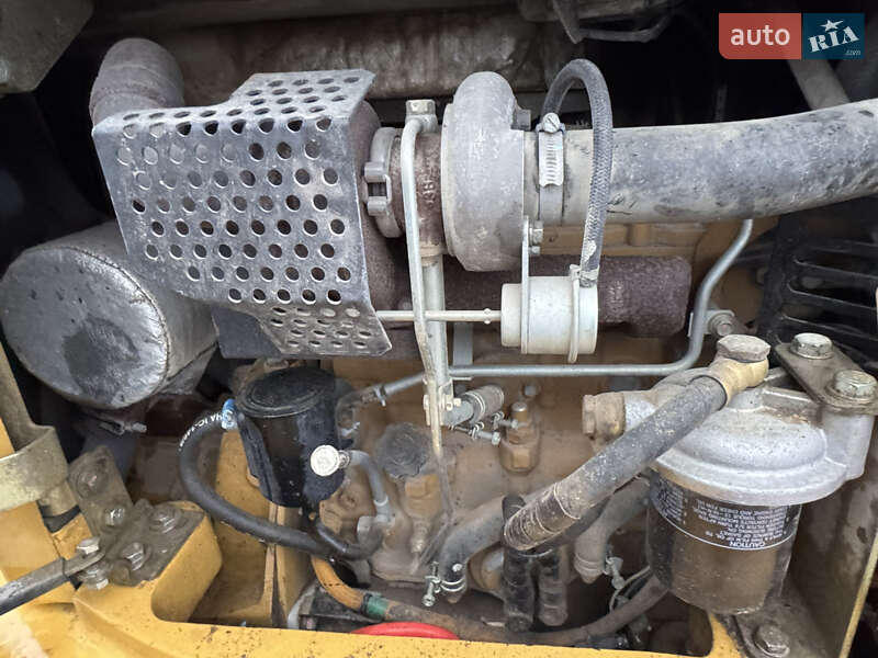 Миниэкскаватор Caterpillar 305.5 2011 в Недобоевцах