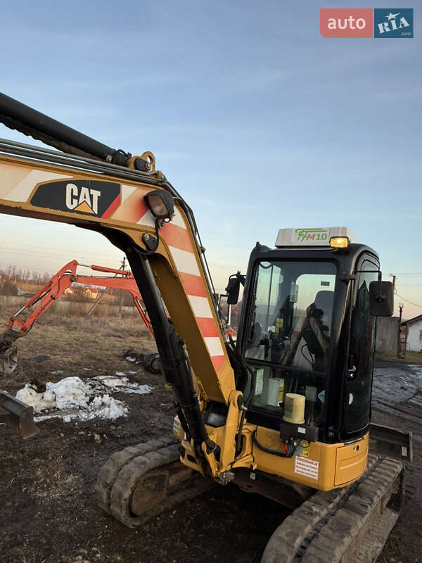 Миниэкскаватор Caterpillar 305 2012 в Дрогобыче